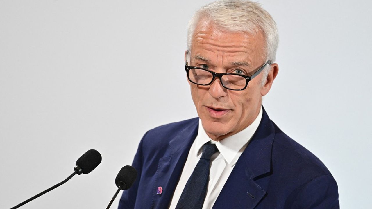 Législatives 2024 : le président du Medef pointe le risque d'une victoire du RN